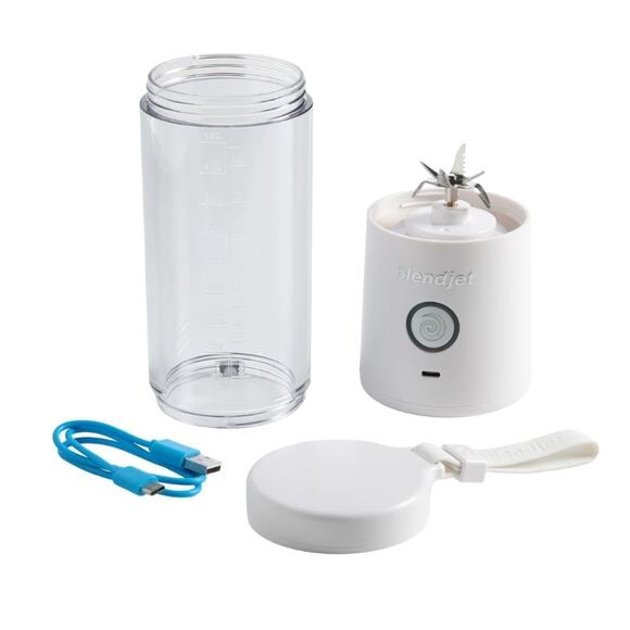 BLENDJET 2 CORDLESS USB RECHARGEABLE SINGLE SERVING BLENDER PINK NEW! GREAT GIFT - Picture 3 of 8